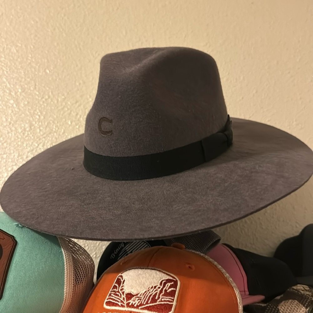 Charlie 1 horse highway hat